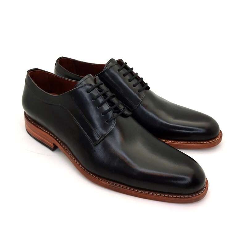 Zapato Negro Acordonado Suela Clara - Imagen 2